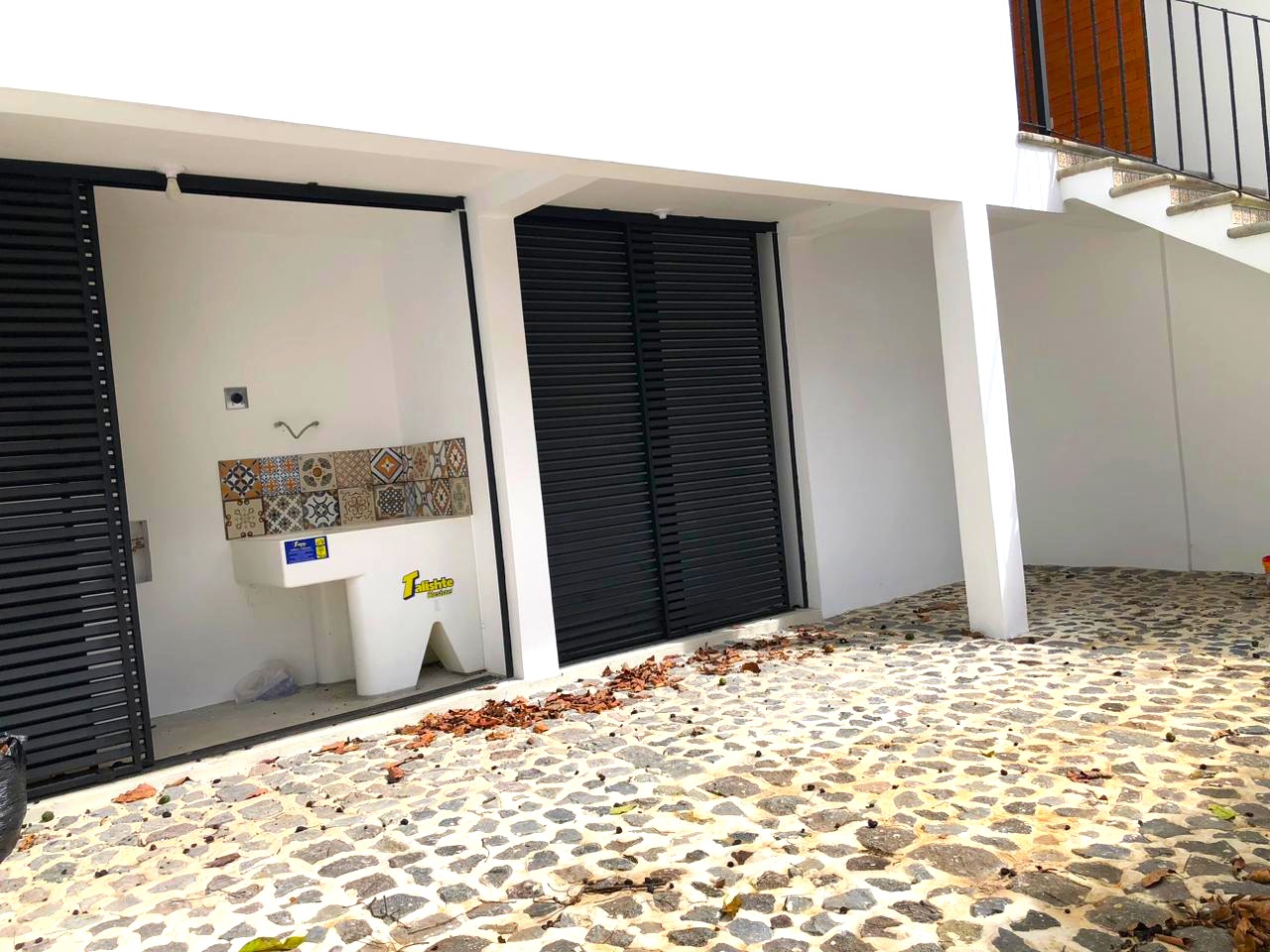 Seaside Villa gallery 1
