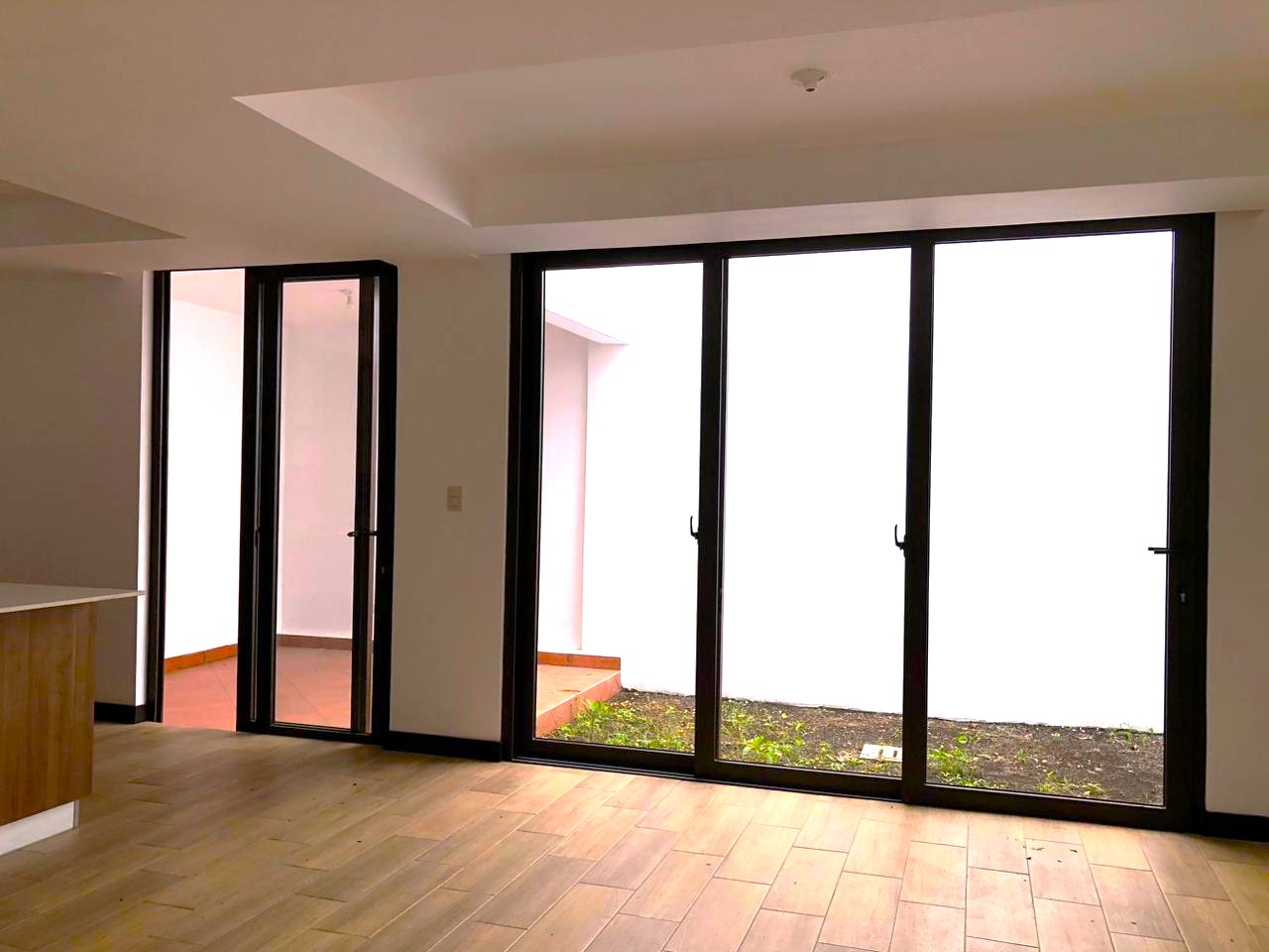 Seaside Villa gallery 1