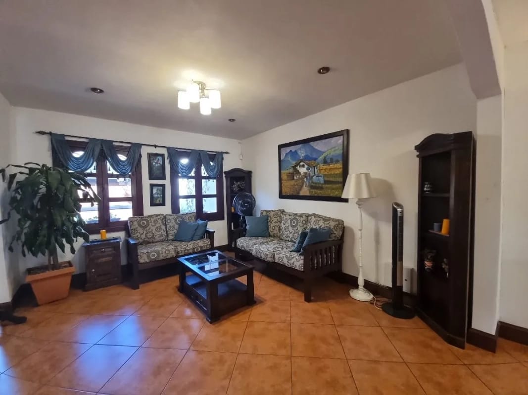Seaside Villa gallery 1