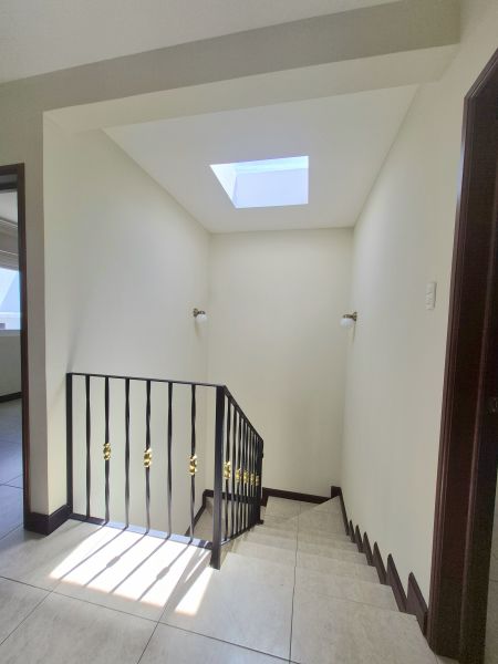 Seaside Villa gallery 1