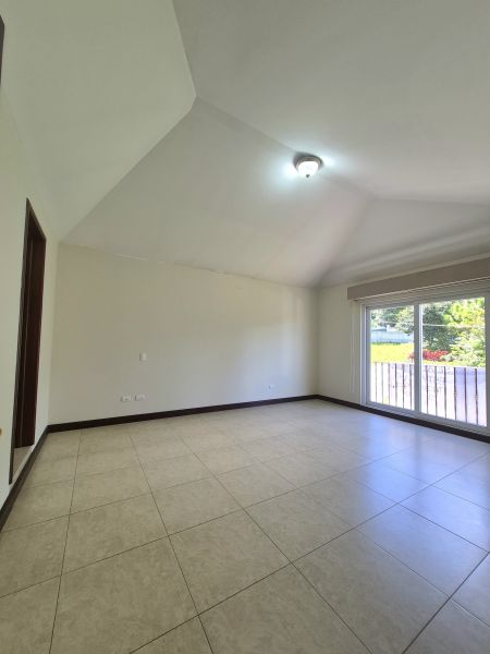 Seaside Villa gallery 1